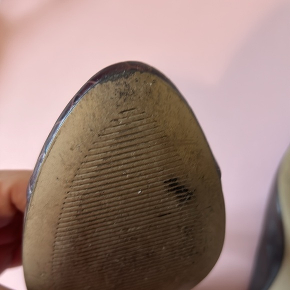 Size 8 Brown Leather Croc Slingbacks - Picture 7 of 8